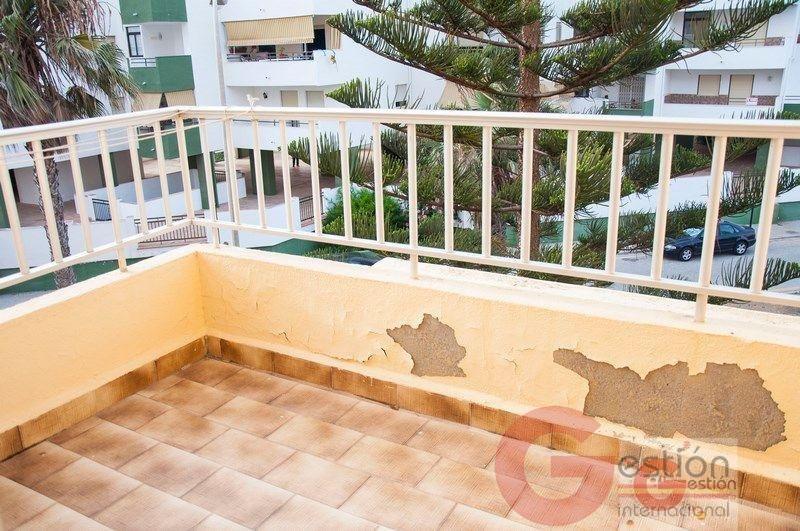 For sale of apartment in Salobreña