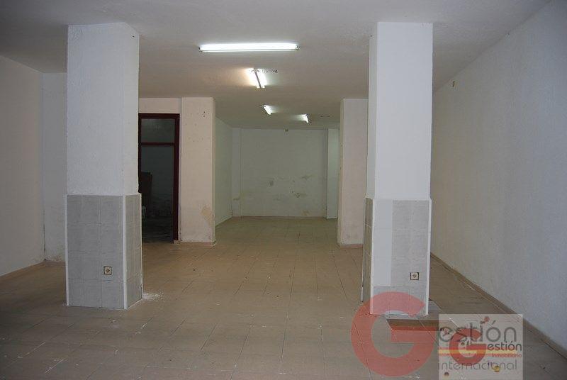 For sale of commercial in Salobreña