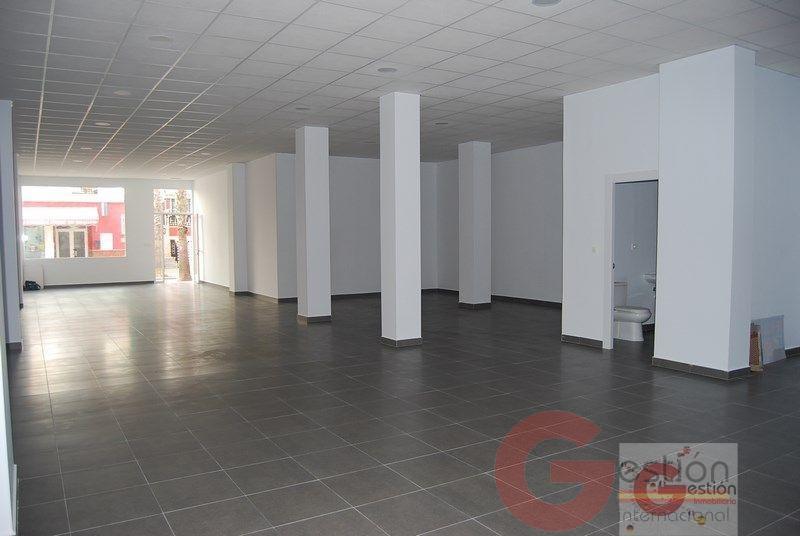 For sale of commercial in Salobreña