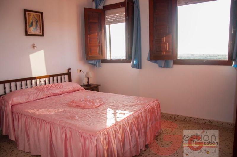 For sale of flat in Salobreña