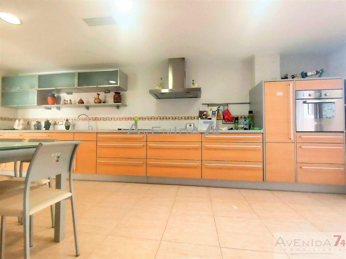 For sale of chalet in Águilas