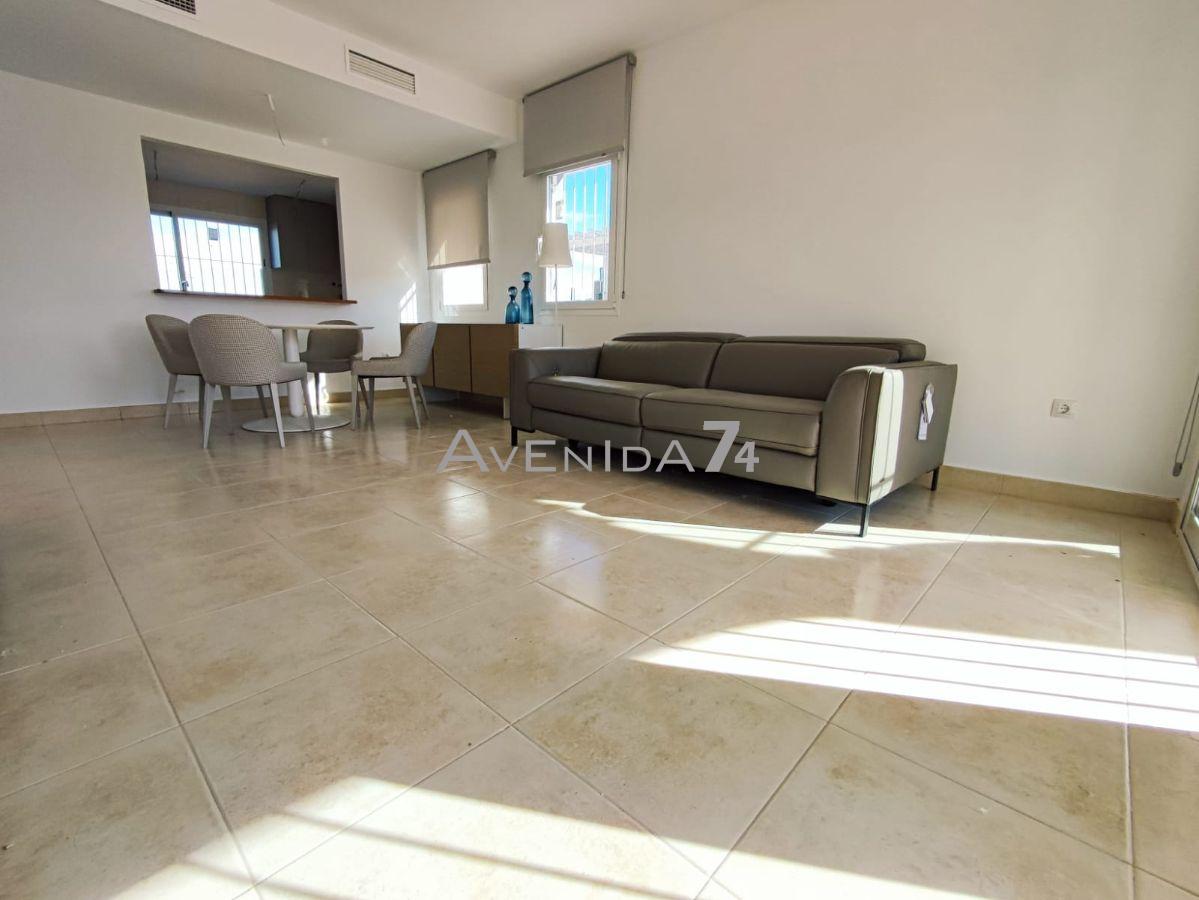 For sale of new build in Lorca