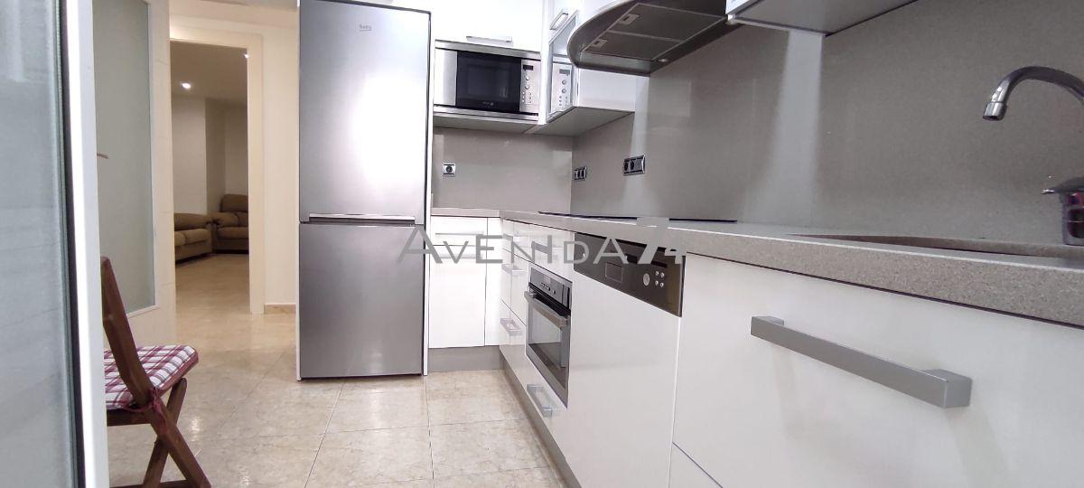 For sale of flat in Águilas