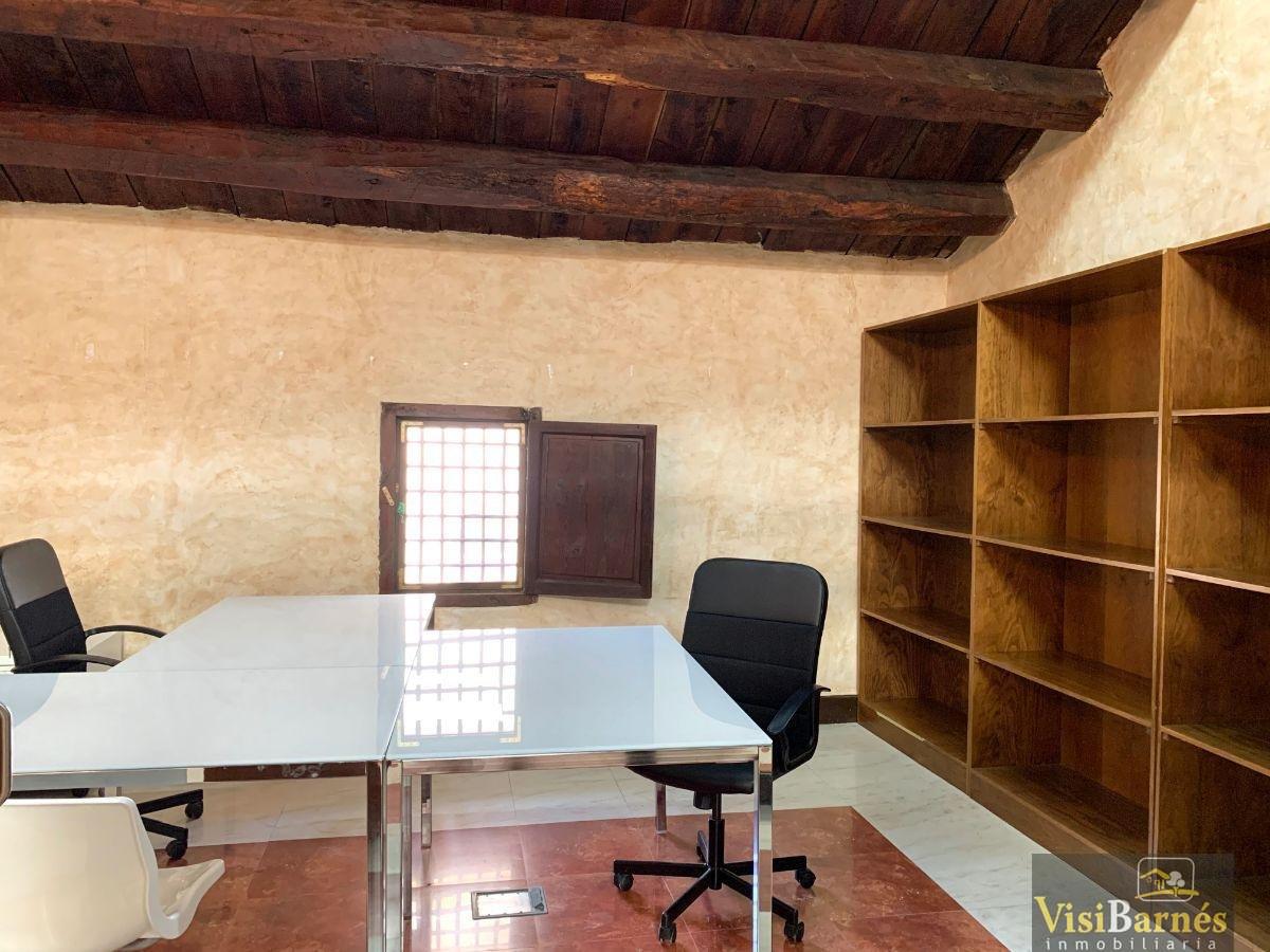 For rent of commercial in Lorca