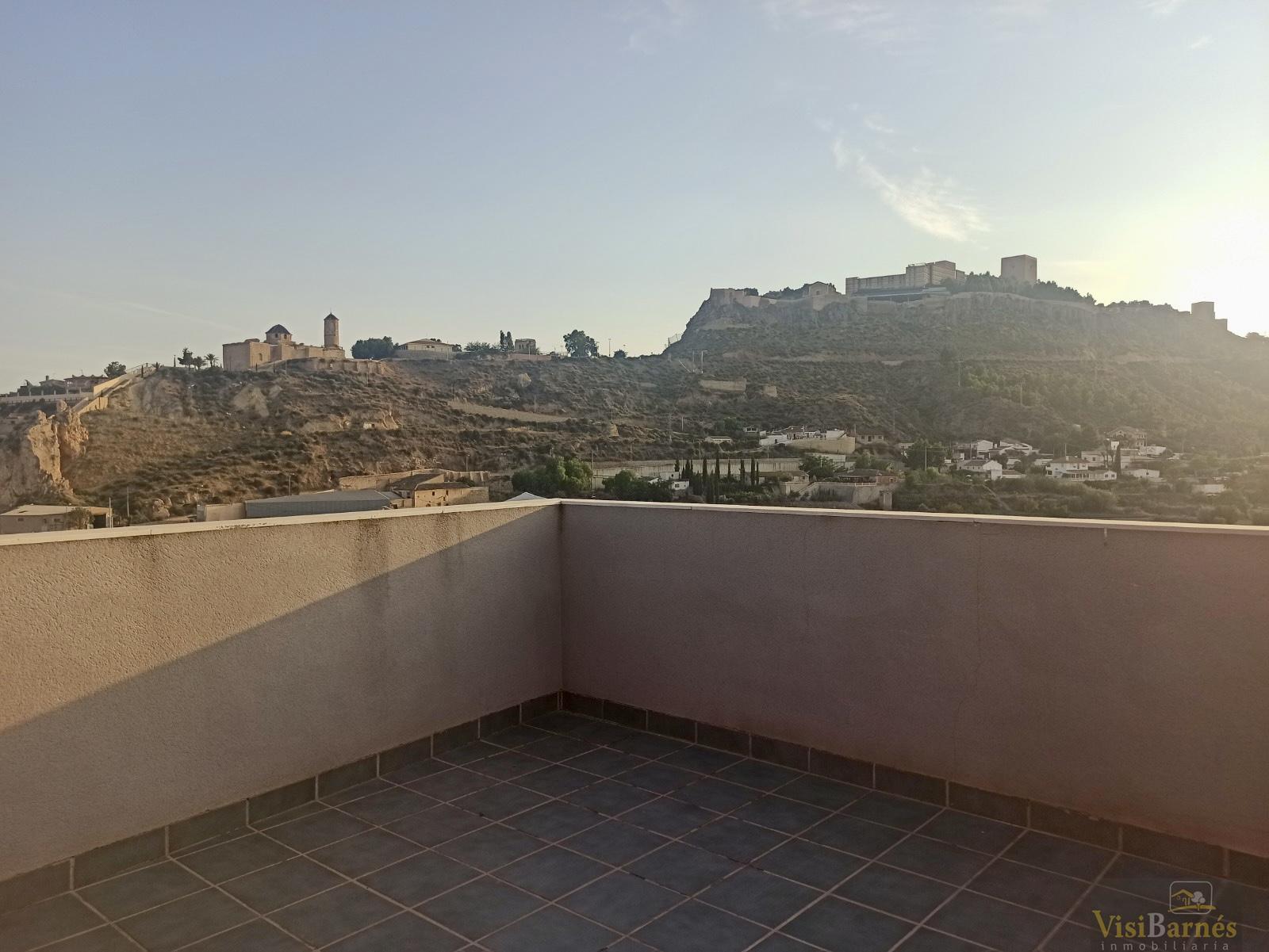 For sale of penthouse in Lorca