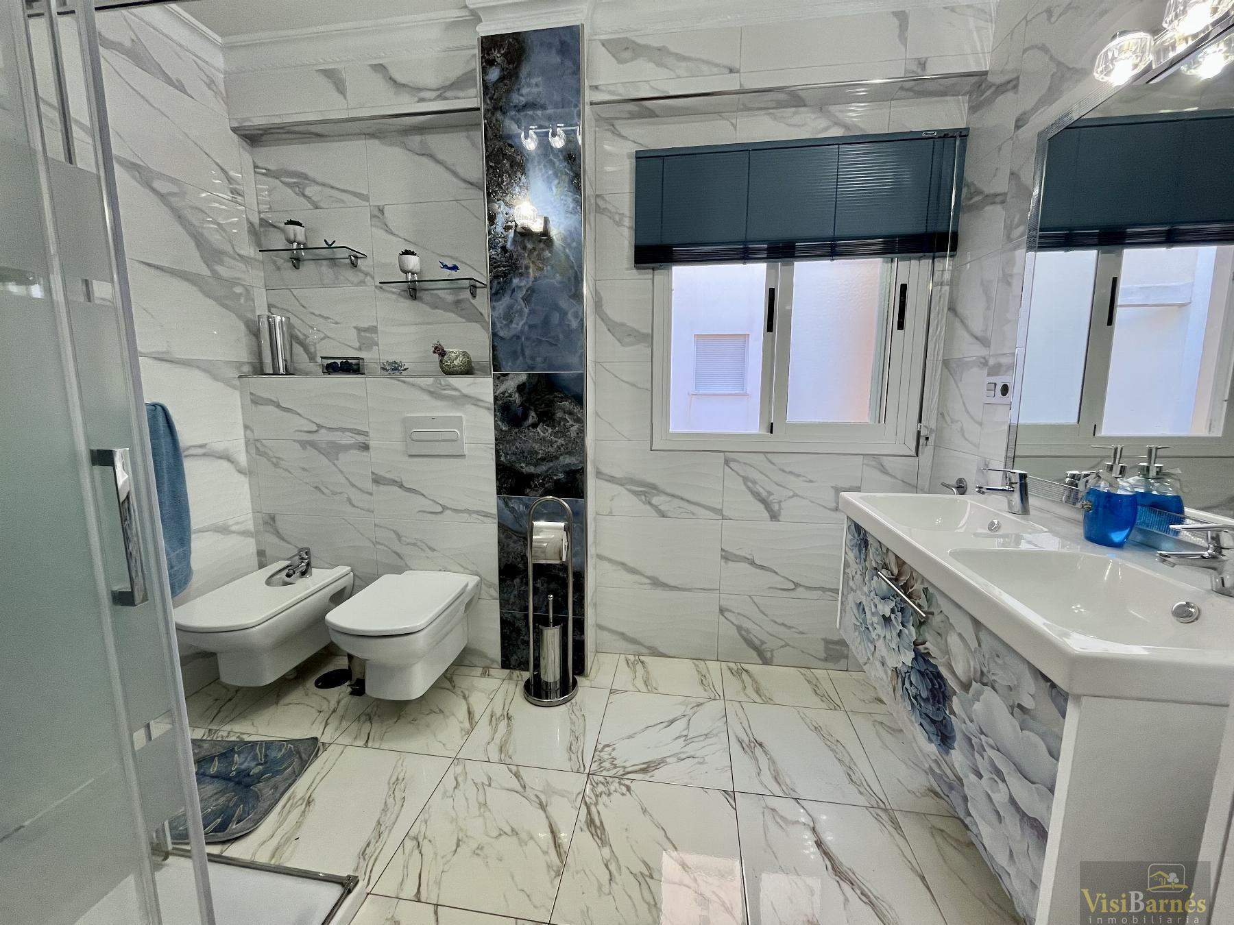 For sale of penthouse in Lorca