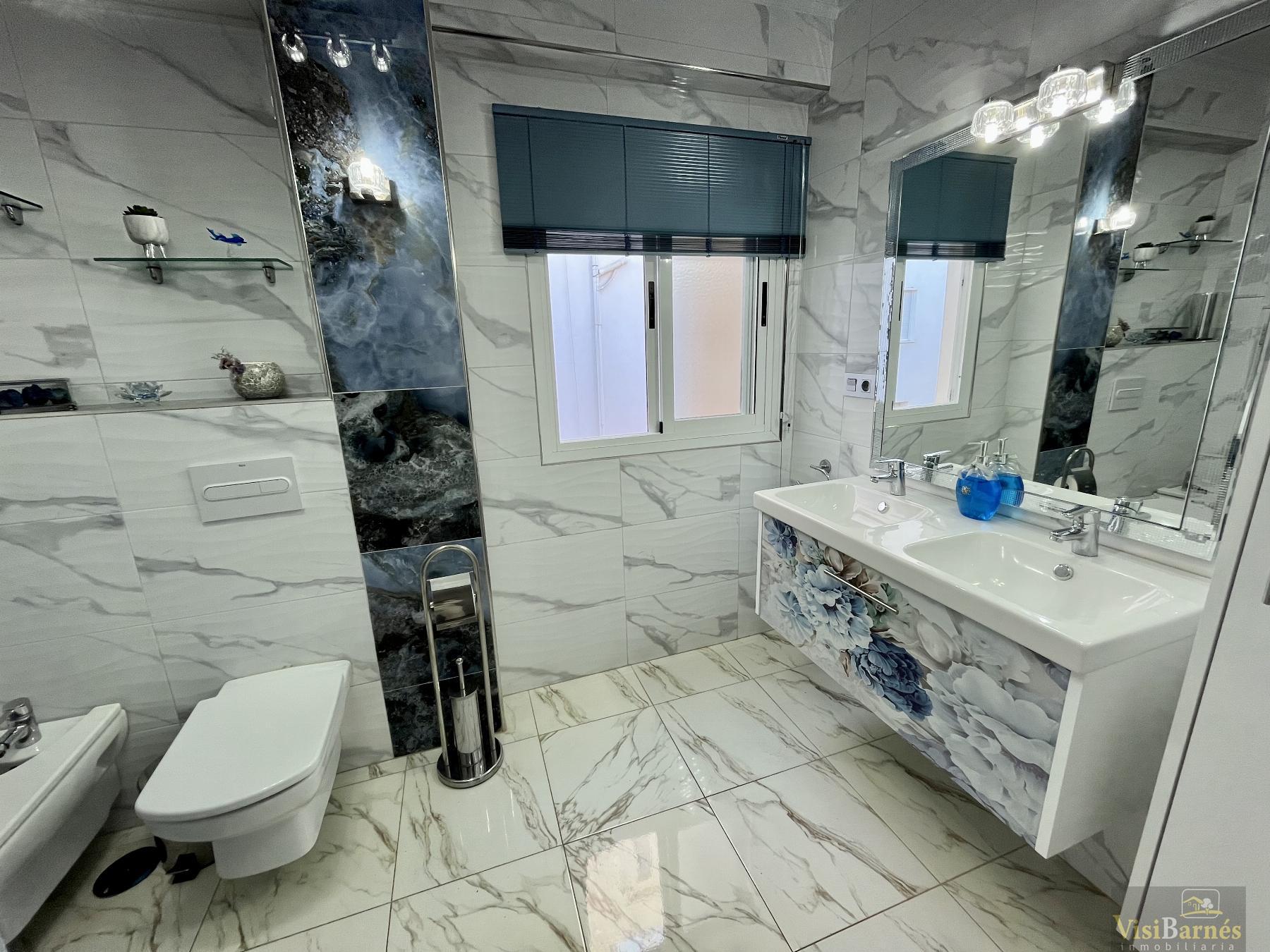 For sale of penthouse in Lorca
