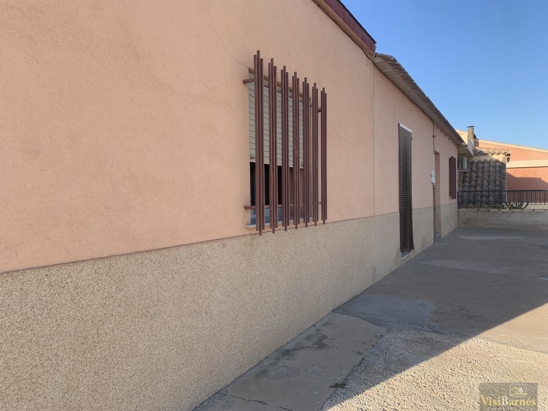 For sale of house in Lorca