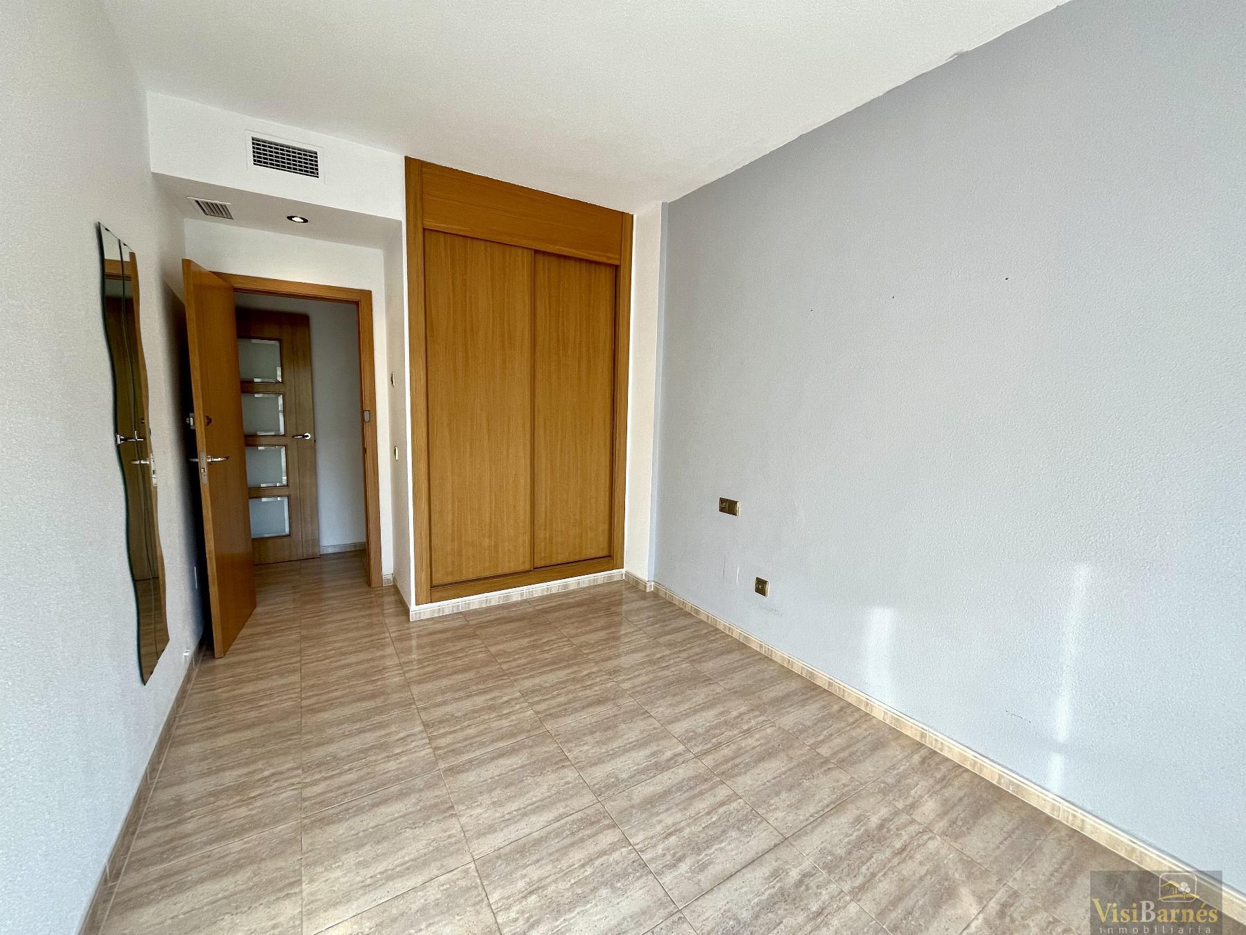 For sale of flat in Lorca