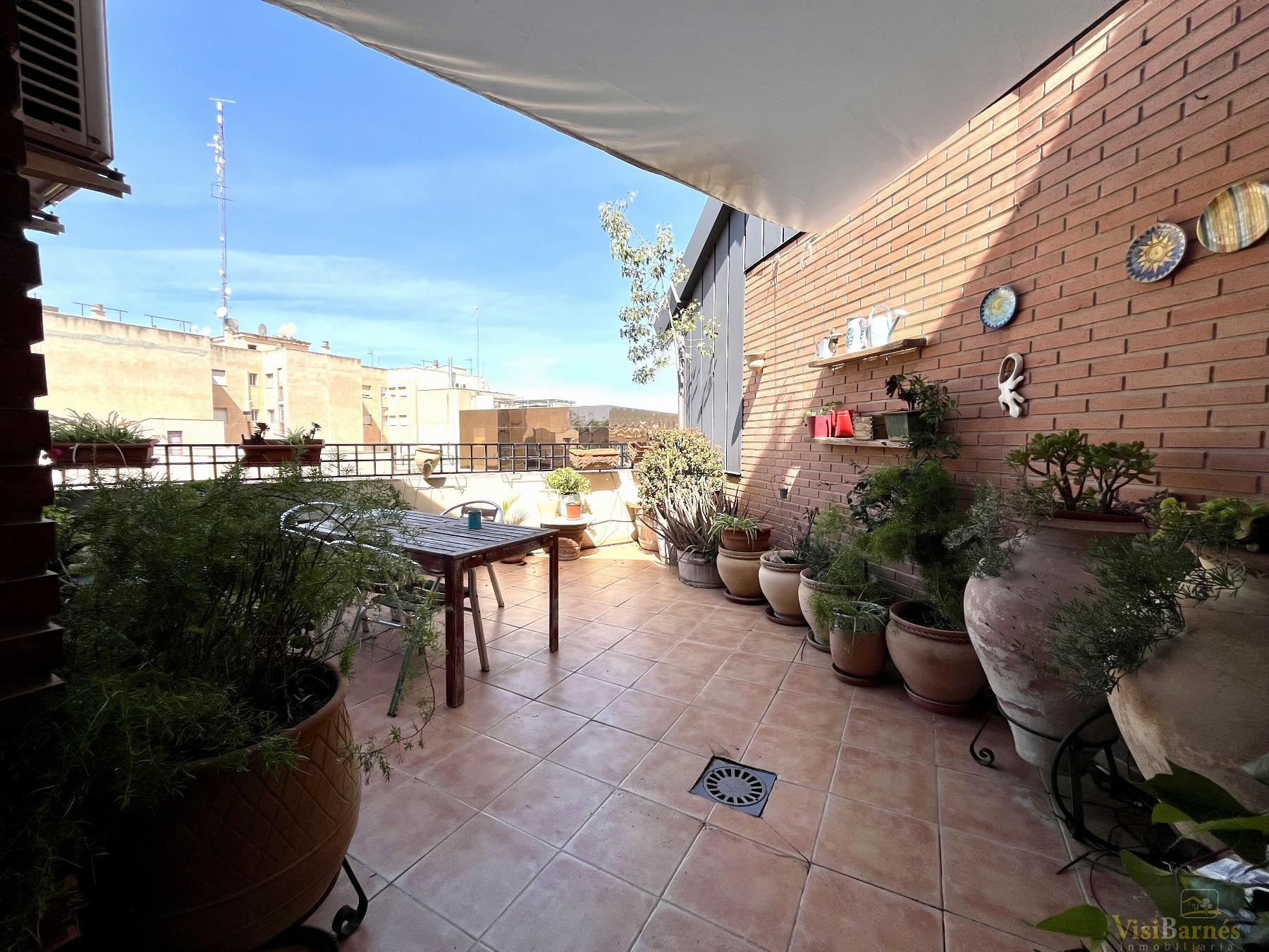 For sale of penthouse in Lorca