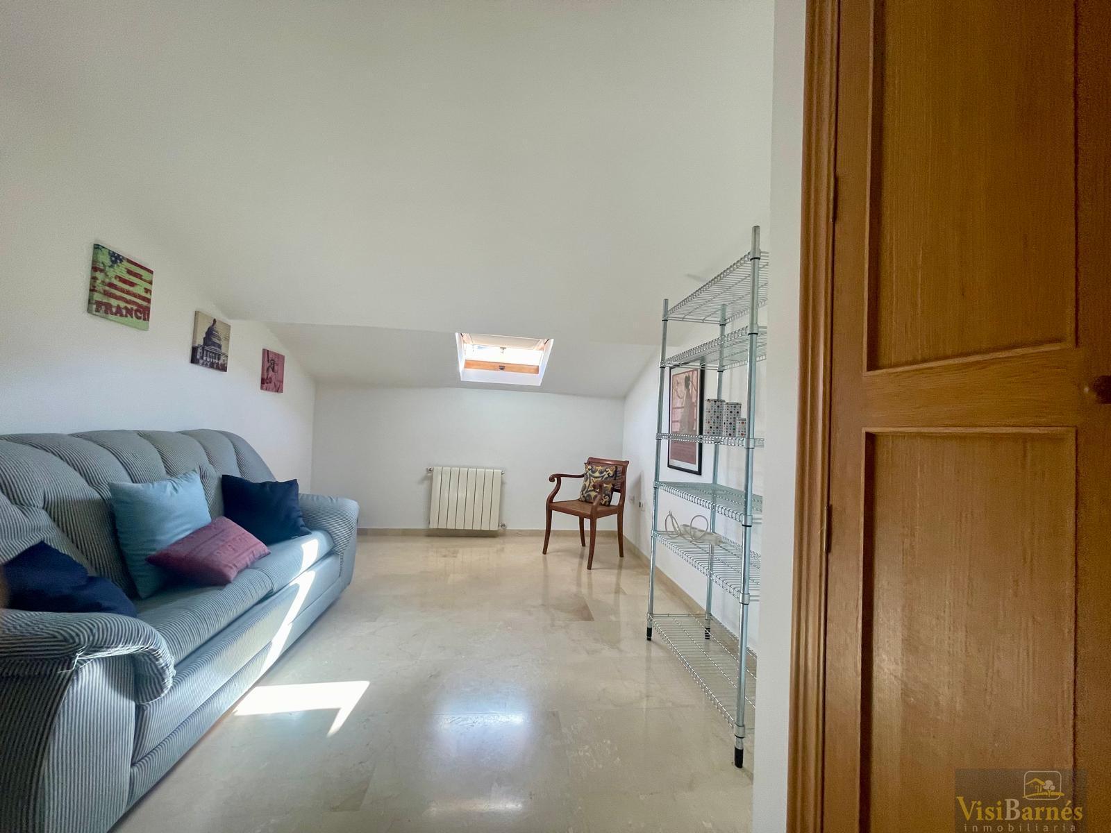 For sale of penthouse in Lorca
