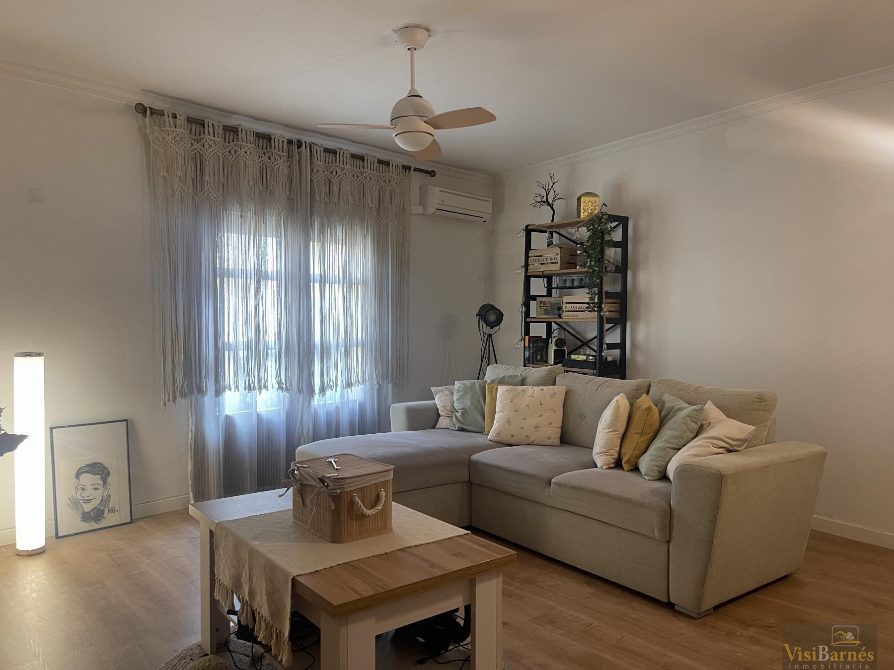 For sale of flat in Lorca