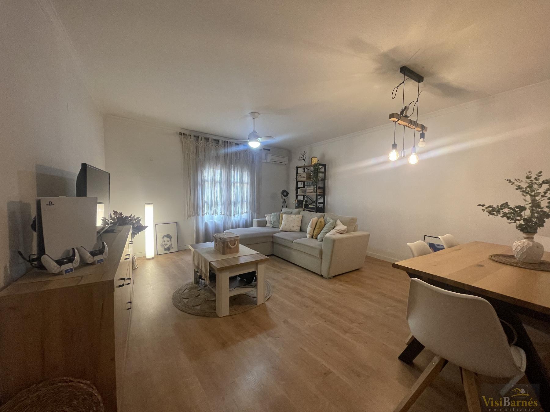 For sale of flat in Lorca