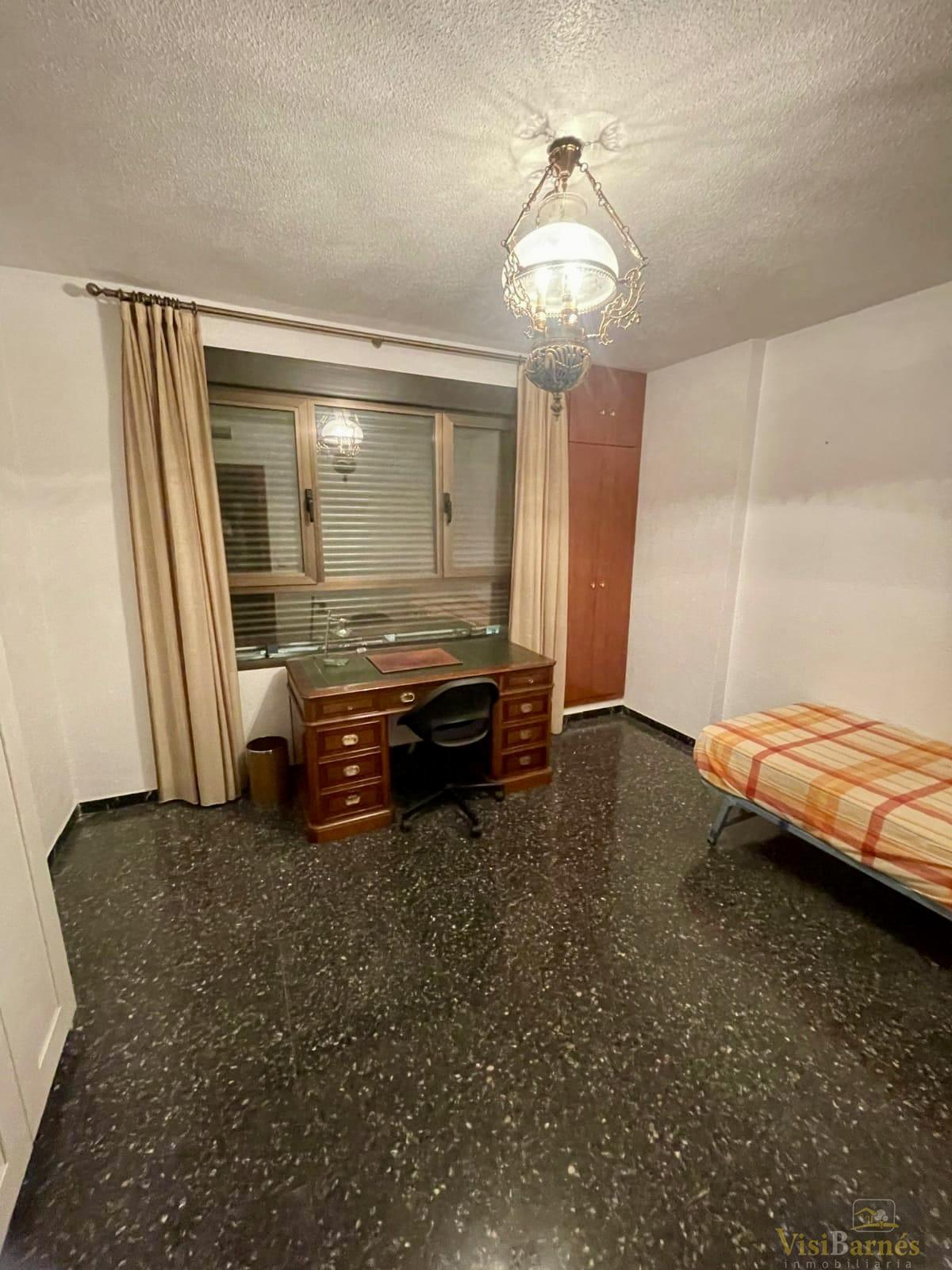 For sale of flat in Lorca