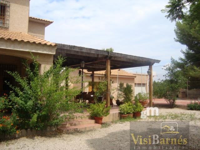 For sale of chalet in Lorca