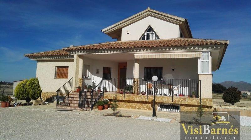 For sale of chalet in Lorca