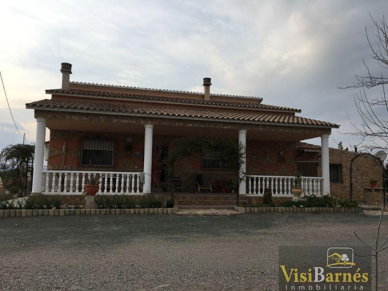 For sale of chalet in Lorca