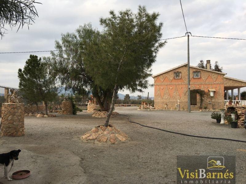 For sale of chalet in Lorca