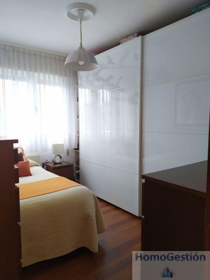 For sale of flat in Berango