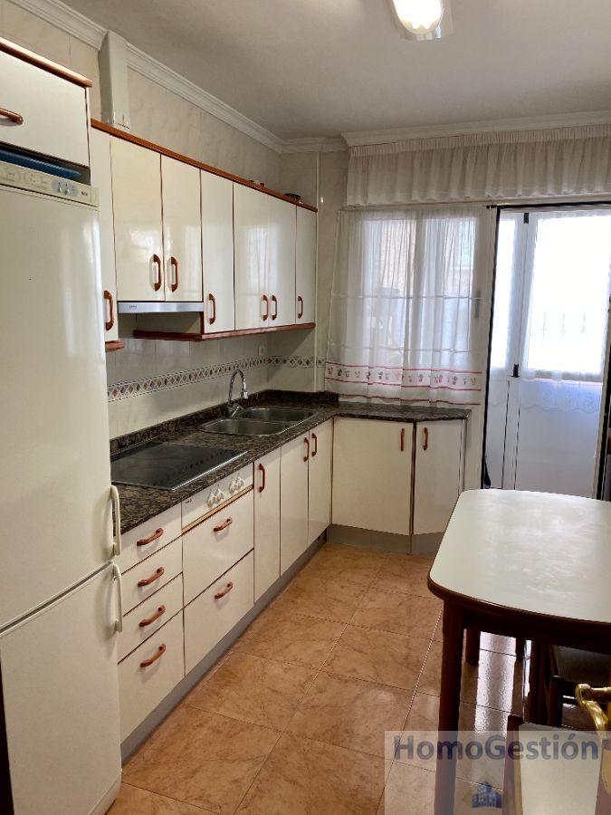 For sale of flat in Berango