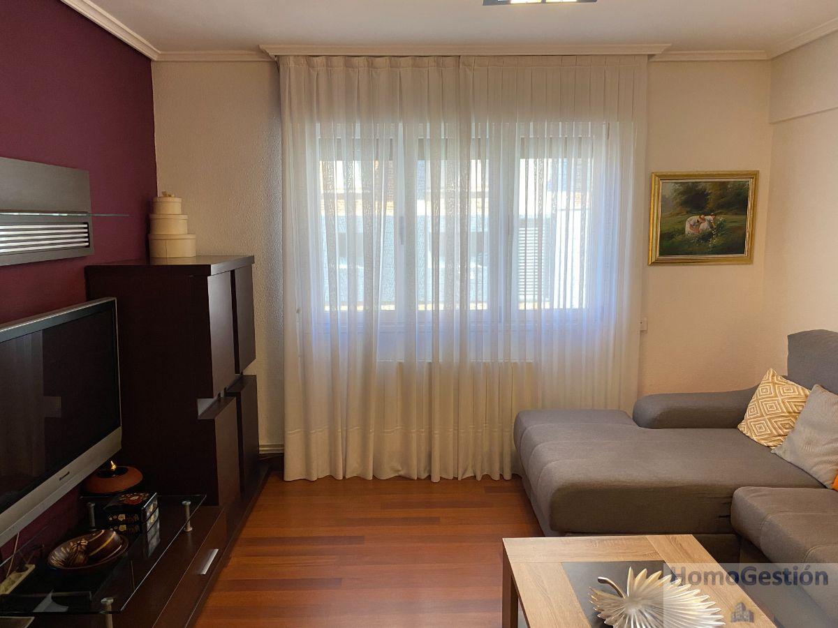 For sale of flat in Berango