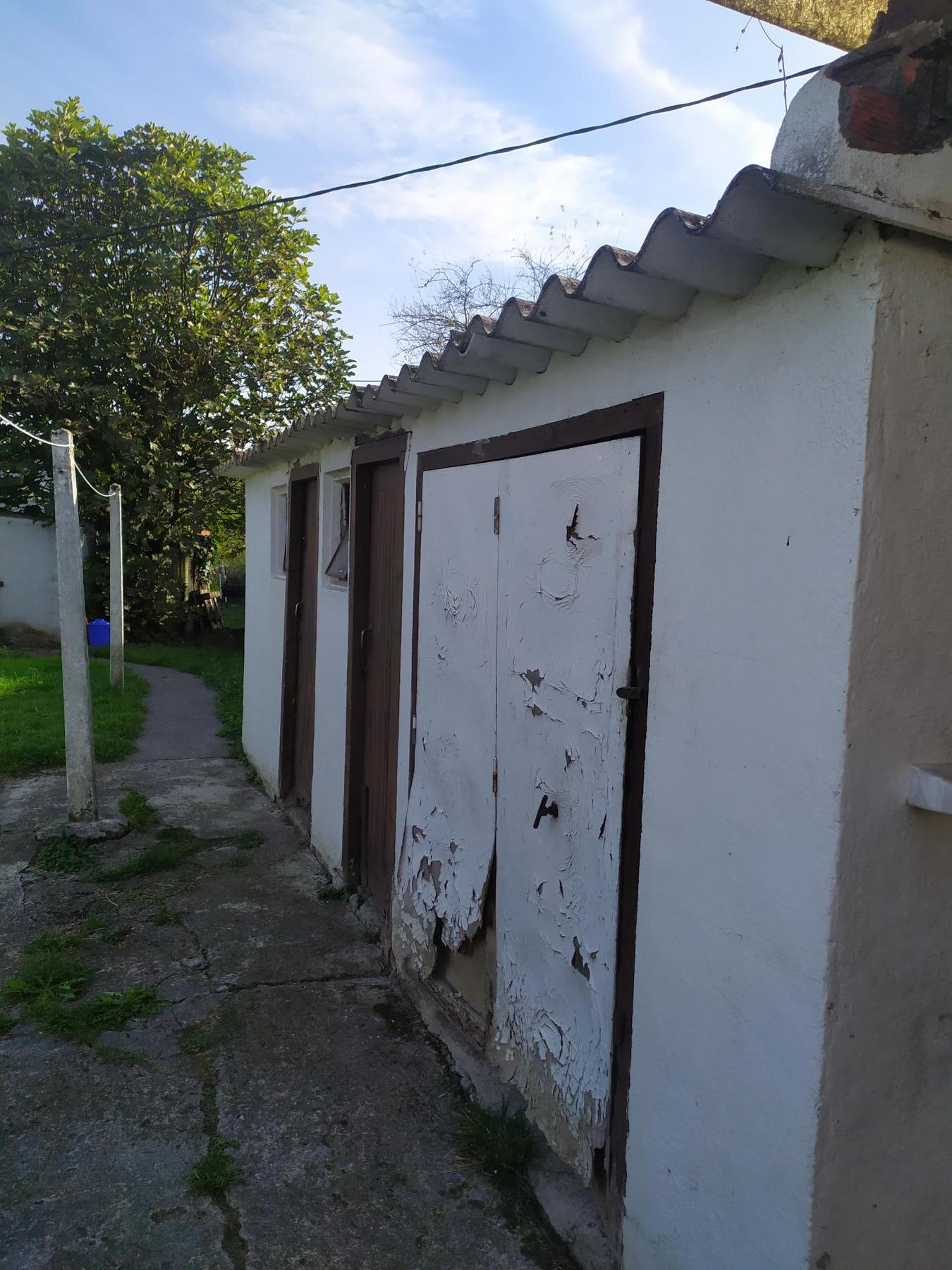 For sale of rural property in Loiu