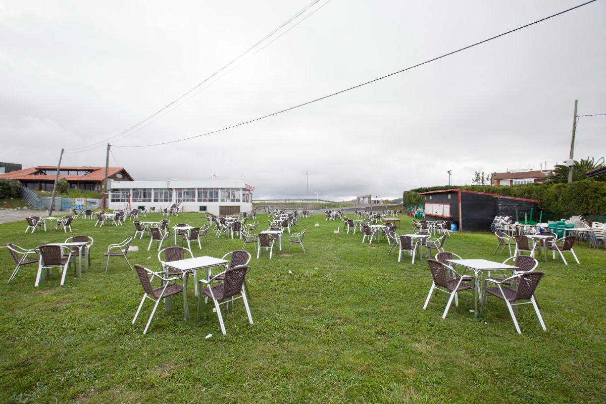 For sale of commercial in Barrika