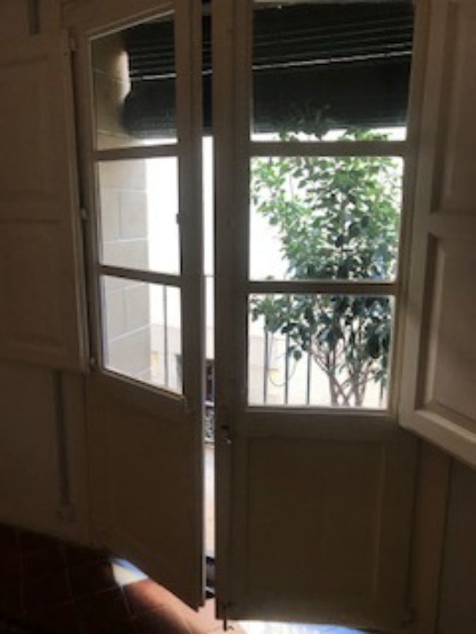 For sale of house in Belmonte de San José