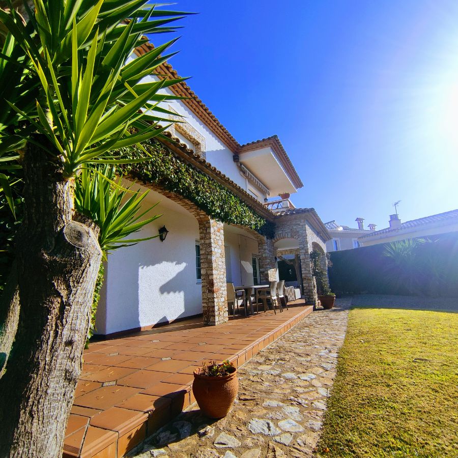 For sale of chalet in Platja d´Aro