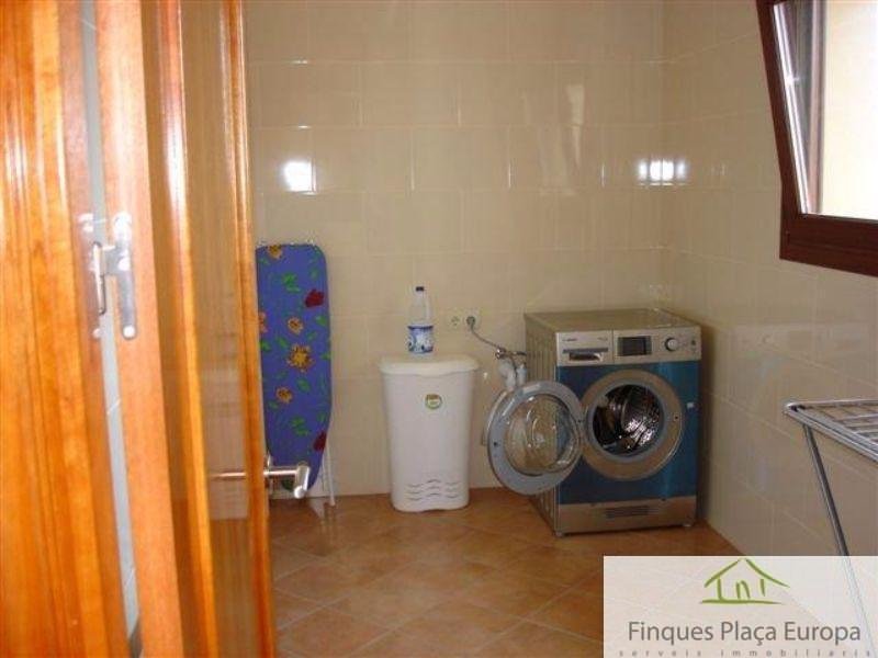For sale of house in Santa Cristina D´aro
