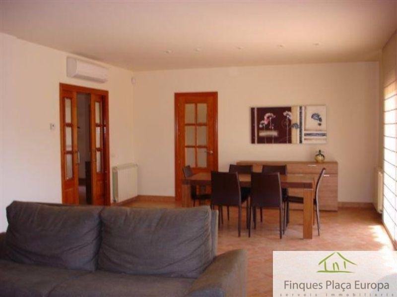 For sale of house in Santa Cristina D´aro