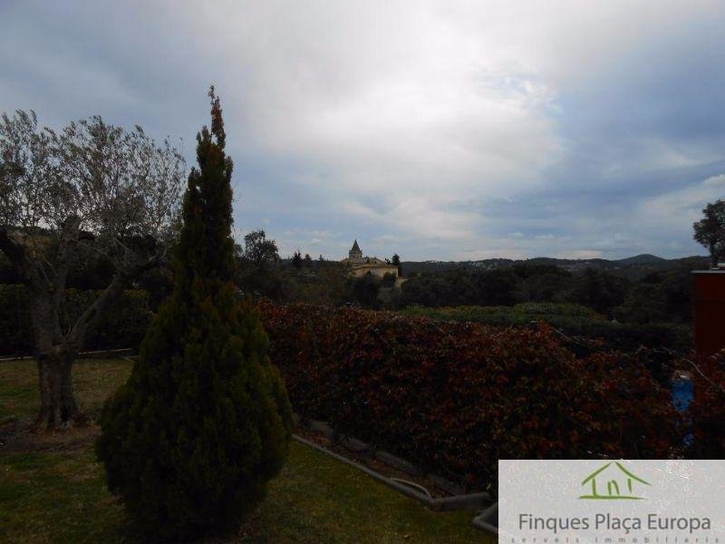 For sale of house in Santa Cristina D´aro