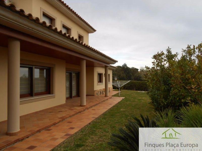 For sale of house in Santa Cristina D´aro
