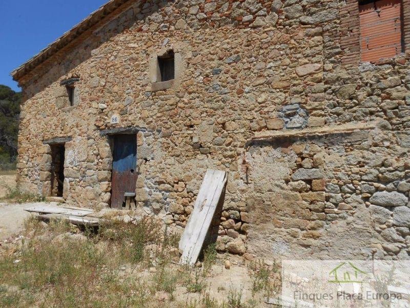 For sale of house in Santa Cristina D´aro