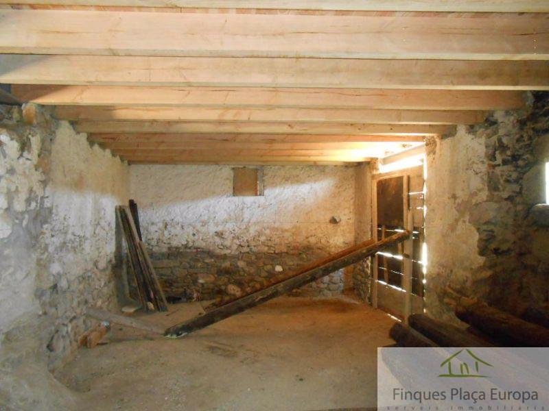 For sale of house in Santa Cristina D´aro