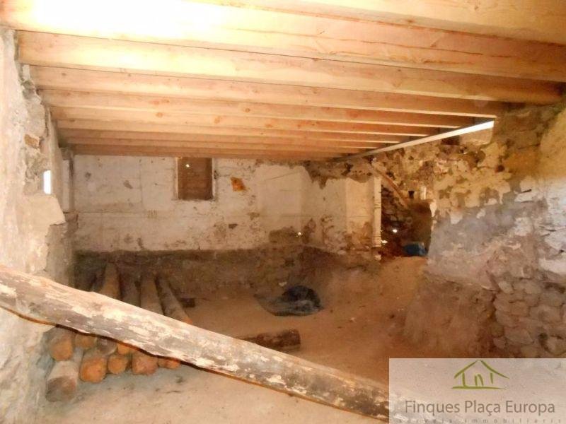 For sale of house in Santa Cristina D´aro