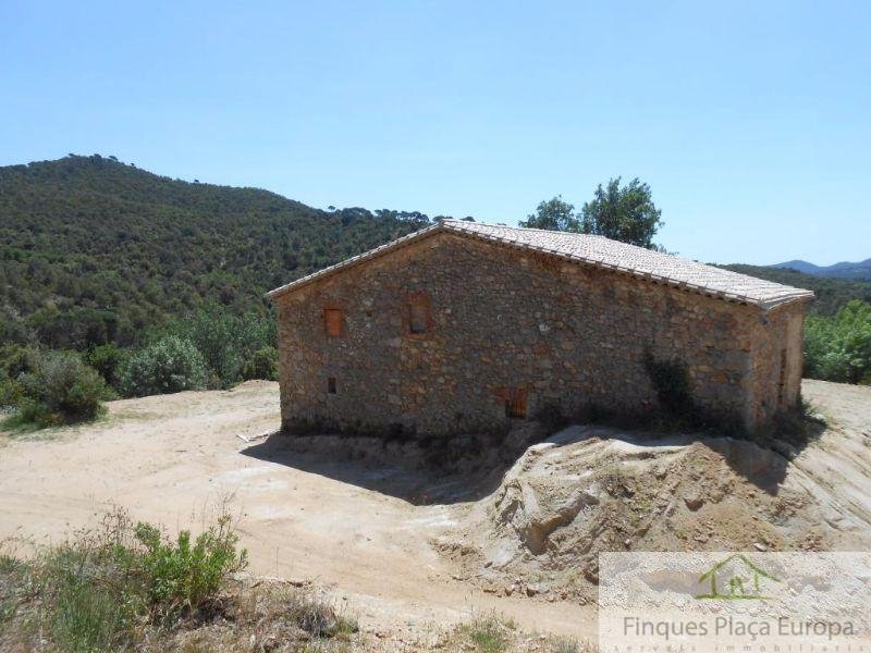 For sale of house in Santa Cristina D´aro