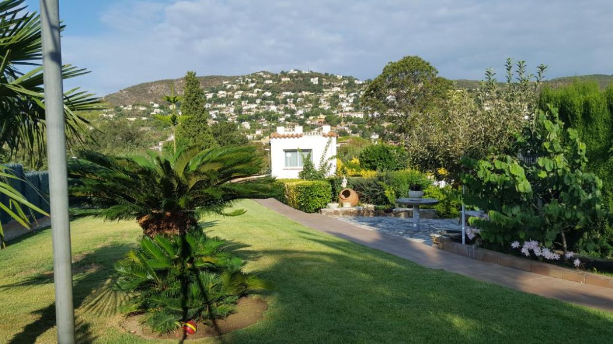 For sale of house in Calonge