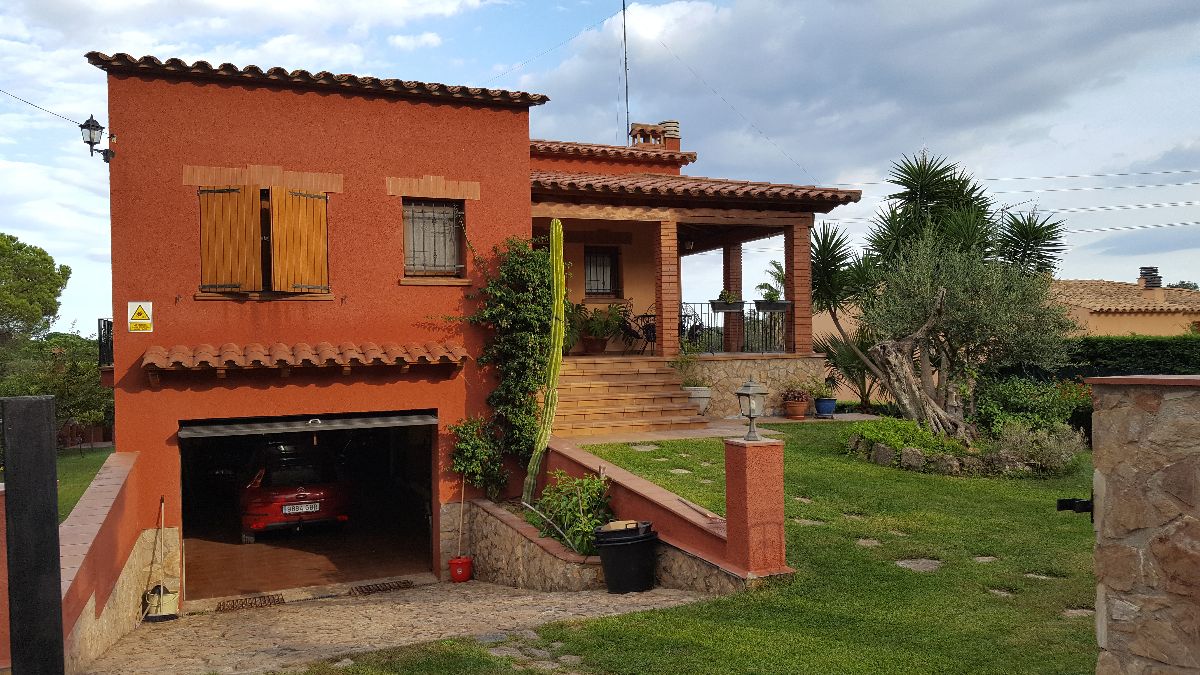 Venta de casa en Calonge
