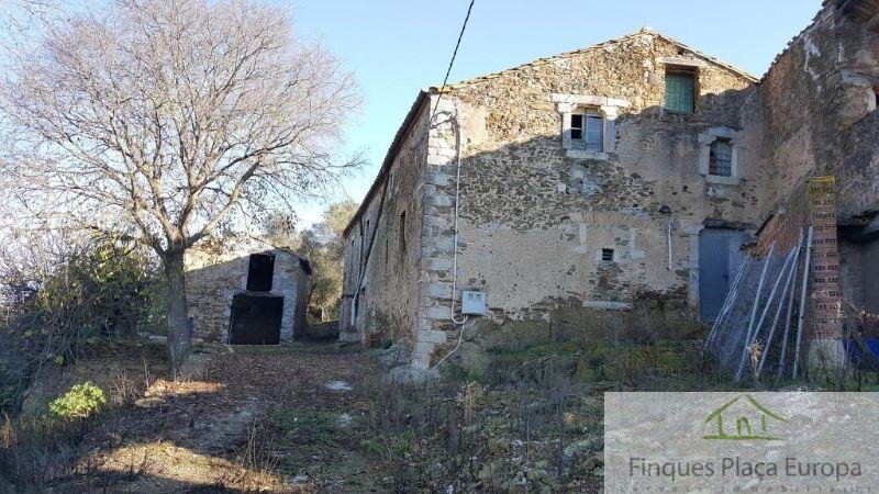 For sale of house in Girona