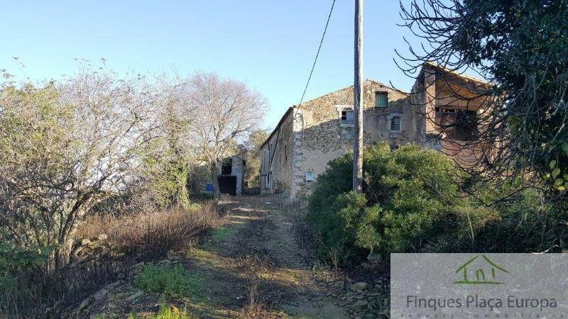 For sale of house in Girona