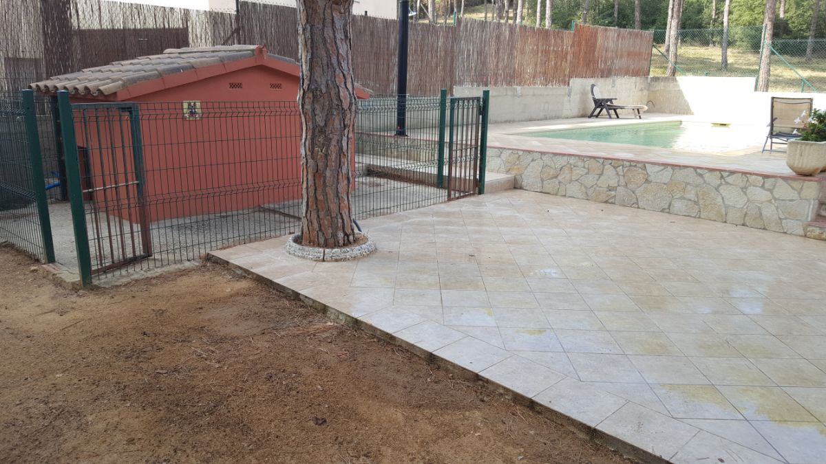 For sale of house in S agaro