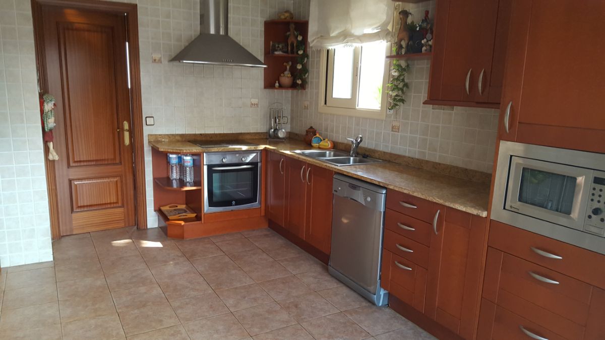 For sale of house in S agaro