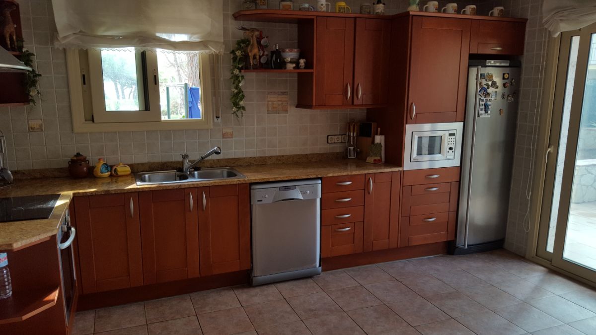 For sale of house in S agaro
