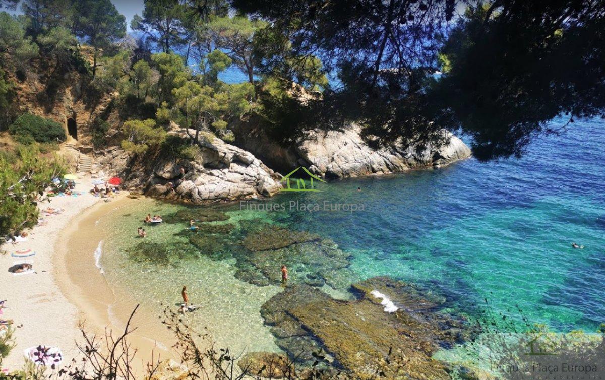 Продажа от

 Земельные участки на Platja d´Aro