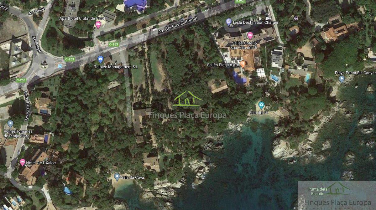 Продажа от

 Земельные участки на Platja d´Aro