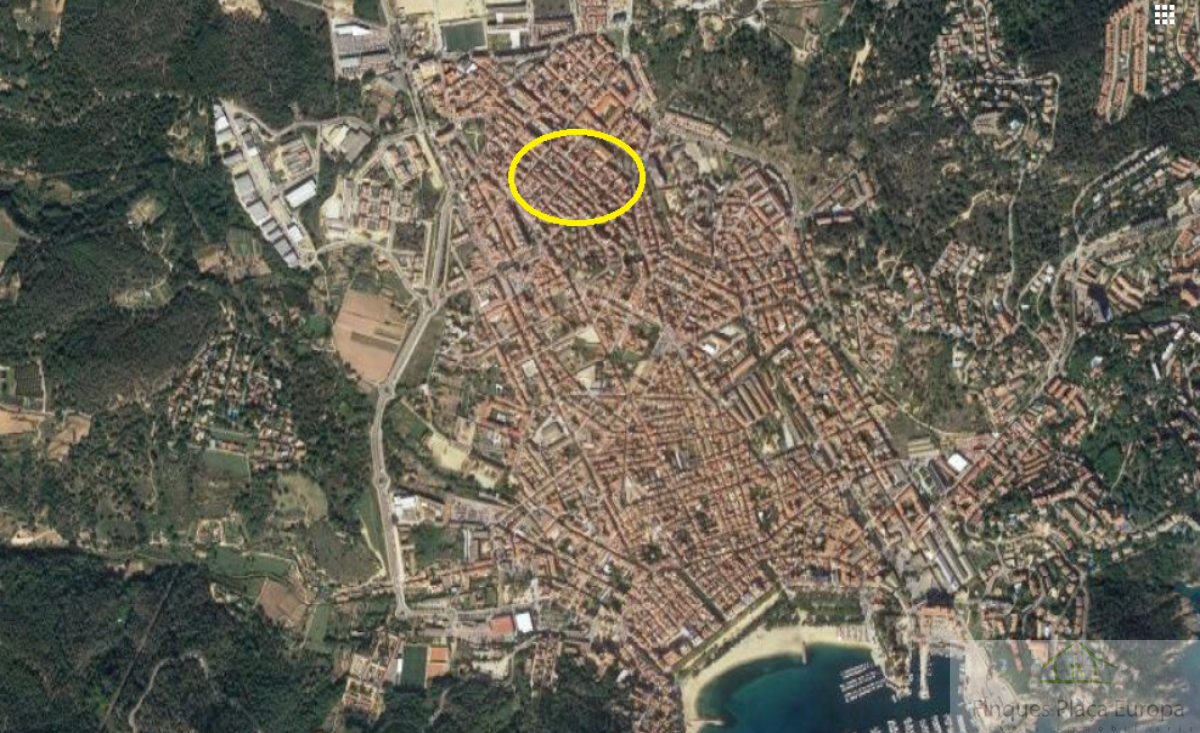 Продажа от

 Коммерческие помещения на Sant Feliu de Guíxols