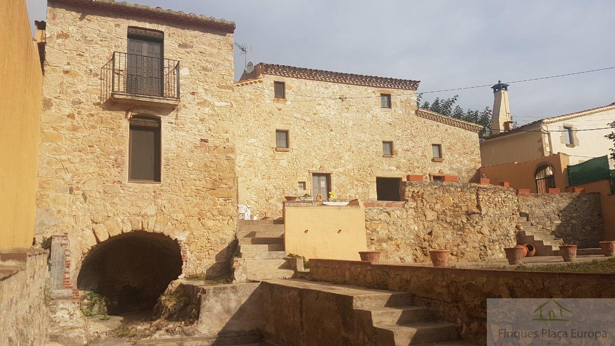 For sale of house in Castell d´Aro