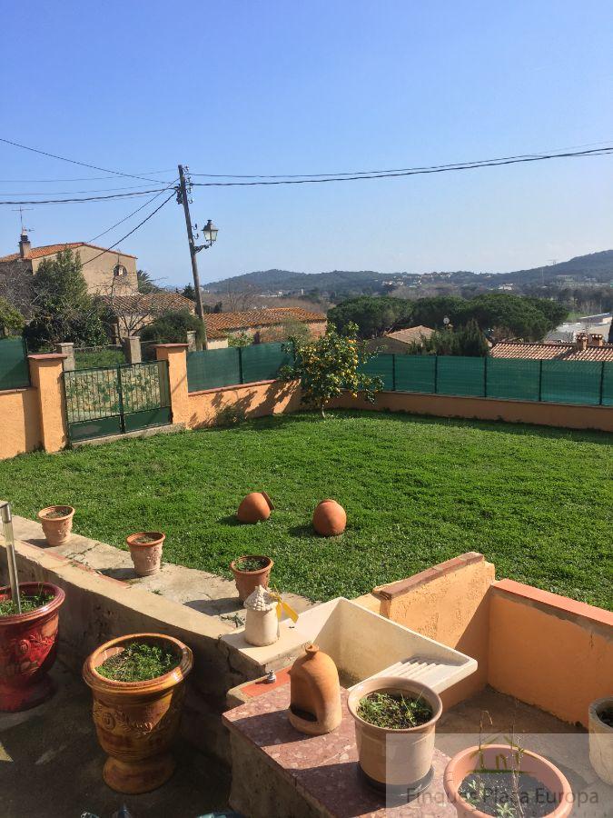 For sale of house in Castell d´Aro