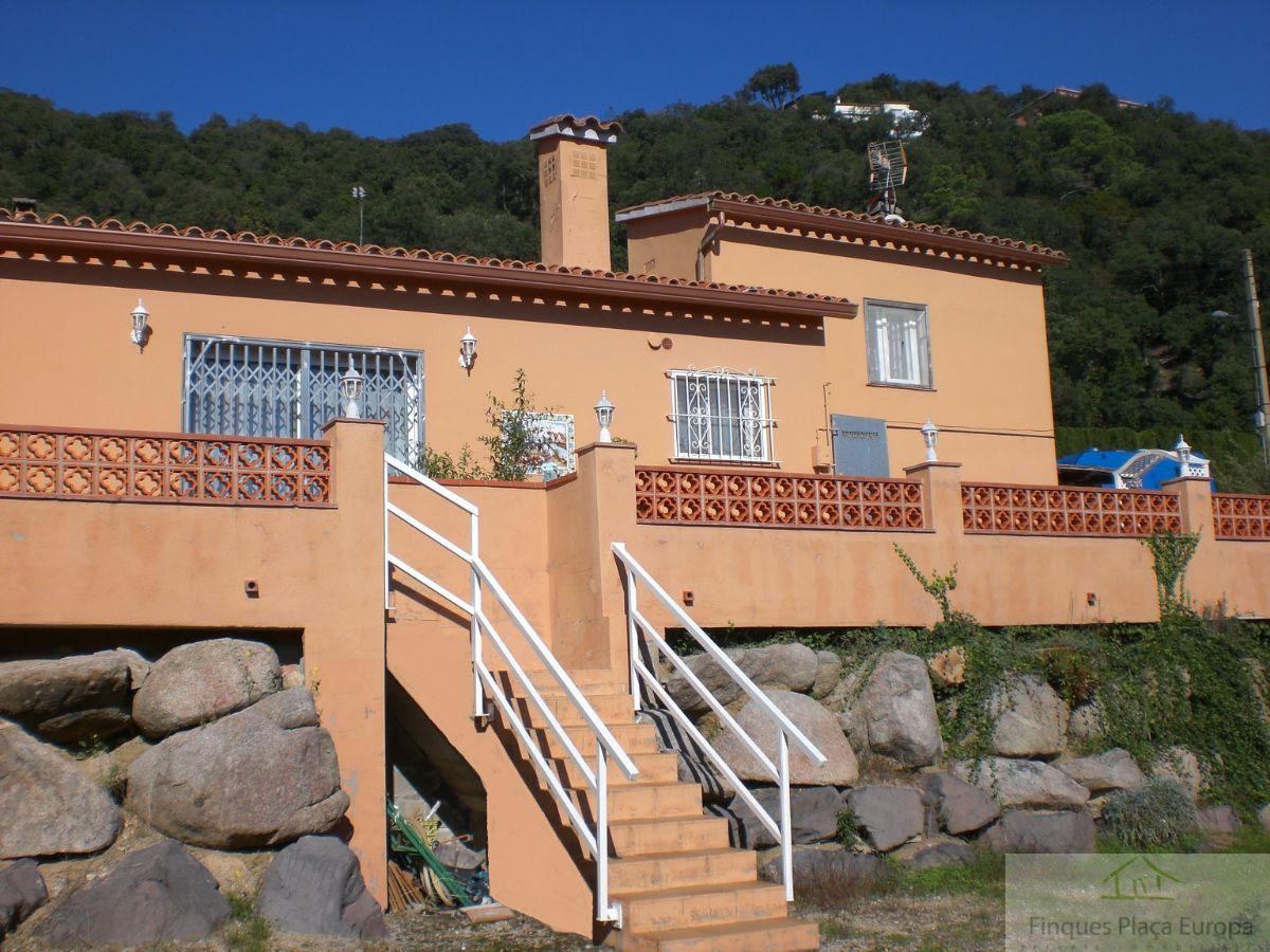 For sale of house in Santa Cristina D´aro